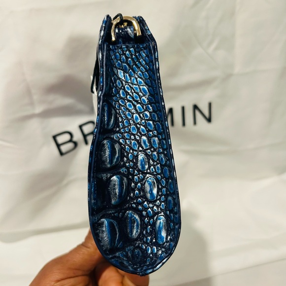 Brahmin Kyanite Daisy